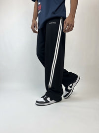 Curved Stripe Black Sweatpant